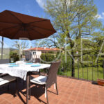 07_porzione-bifamigliare-giardino-terrazze-posto-auto