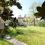 28_porzione-bifamigliare-giardino-terrazze-posto-auto